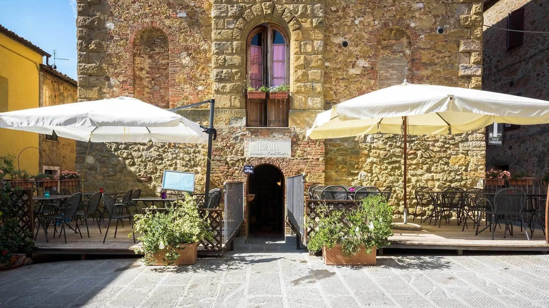 Locanda Di Casalmustia Castelmuzio 2*,  Italy